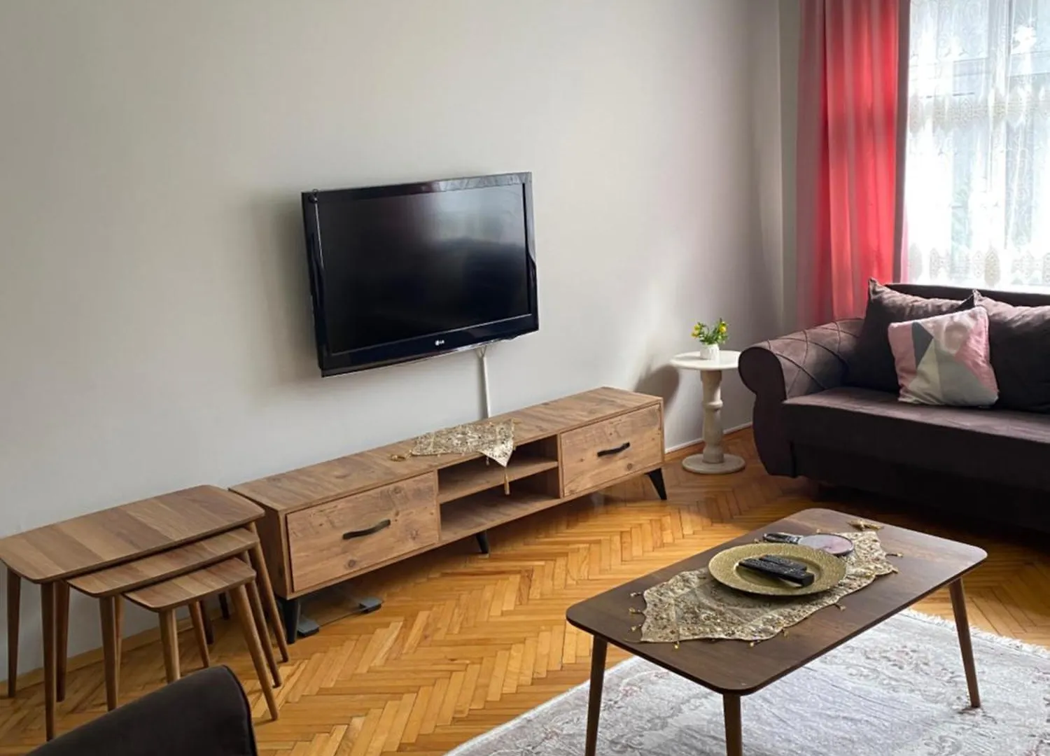 Daire Tramvaya Yakin, Merkezi,2Bd,Asansoerlue,Uecretsiz Otoparkli,3 Klimali İstanbul Türkiye